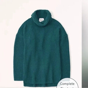 Abercrombie and fitch chunky green cable knit turtleneck sweater NWT